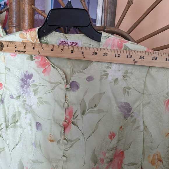 Maggy London Petites Silk Suit 6 - Picture 13 of 15